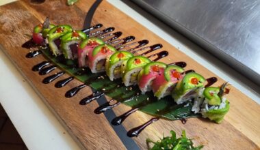 Desperately slow night, but got all order for an omakase roll