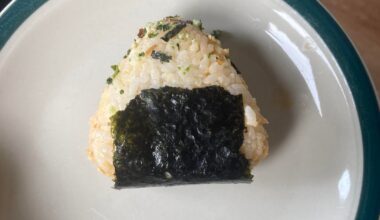 My first attempt at homemade onigiri 🍙 (she’s a little ugly, but taste good haha)