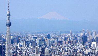 Japan's July-Sept. GDP shrinks for 1st time in 6 quarters on weak exports