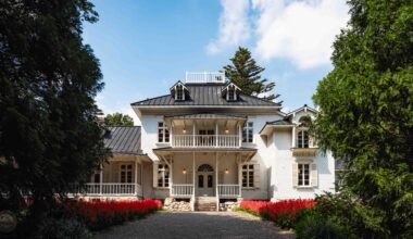 Cedar-Lined Allée to the Historic Aoki Villa in Rural Tochigi, Japan・栃木の田園に残る歴史的洋館・旧青木家那須別邸を彩る杉並木の道