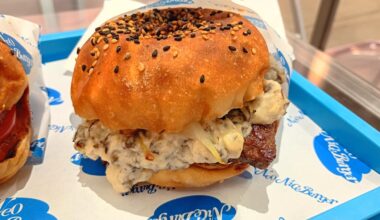 Neo Nice Burger in Shibuya
