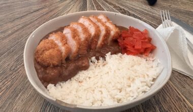 Getting pretty good at Tonkatsu Curry