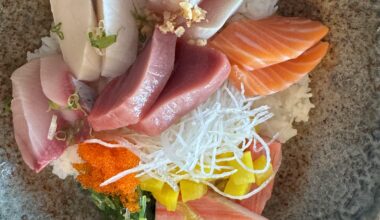 A simple Sunday Chirashi bowl