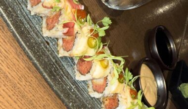 Octopus serrano roll