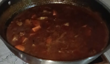 First time cooking Japanese style Curry [Golden Curry Med Hot]