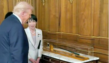 Takaichi gifts Trump with gold leaf golf ball, golf club used by ex-PM Abe
