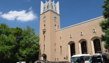 More Japanese universities pushing toward teaching in English- New expanded programs at UofTokyo, Waseda, Keio, others