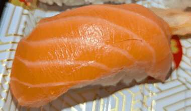 Red line on salmon sushi - should I be concerned?