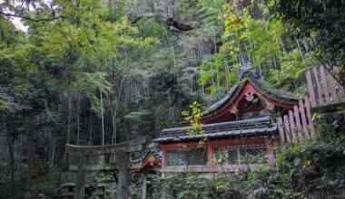 [OC] Quiet shrine with a mountain spring, nestled in the hillside, in southern Kyoto