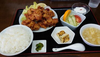 Karaage set meal 唐揚げ定食