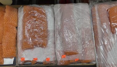 What ~665 sushi and ~450 sashimi looks like.