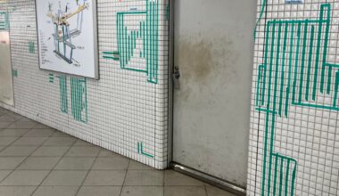 What’s going on at Karasuma Oike?