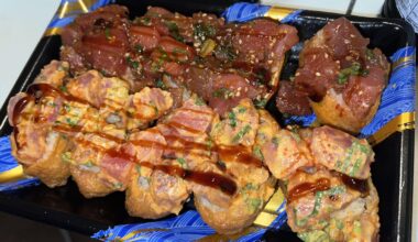 Inari Bombs topped with Shoyu/Spicy Poke (ㅅ´ ˘ `)