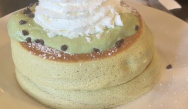 Matcha souffle pancake 😋🍵🥞