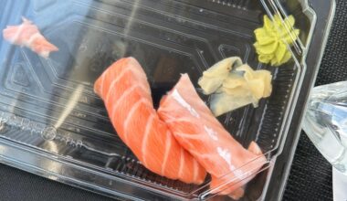 What’s the white parts on my nigiri?