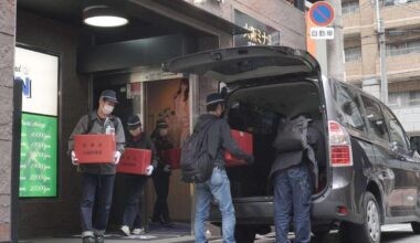 Japan has begun cracking down on Host Clubs who drive female customers into debt and prostitution. Five people have been arrested in Osaka