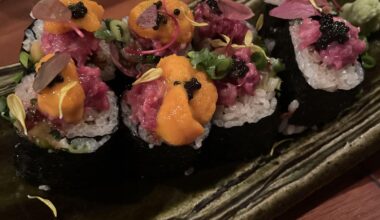 Anemone, Shibuya. Horse meat and tuna topped with uni and roe