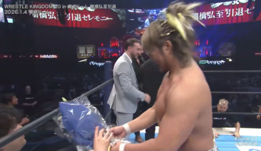 [WRESTLE KINGDOM 20 SPOILERS] Hiroshi Tanahashi starts bawling as soon as [SPOILERS] music hits