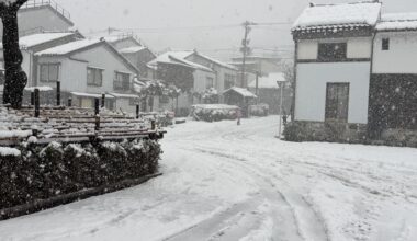 Heavy snowy day in Yatsuo