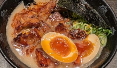 [I ate] Tonkotsku Ramen from Tokyo Ramen Street