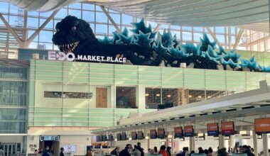 Godzilla is now at Haneda Airport Terminal 3!