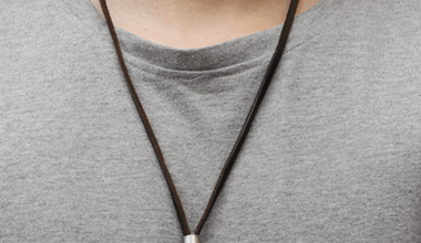 Where can I buy (real) leather necklaces in Tokyo?