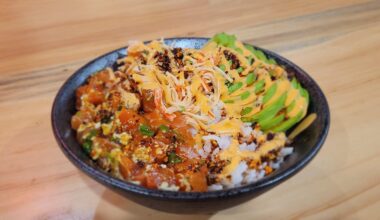 Homemade Xmas poke bowl for one