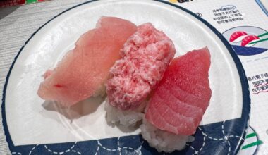 More cheap sushi in China that was pretty good this time