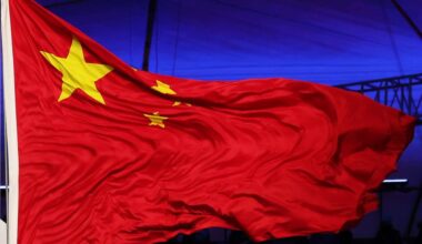 "Japan is becoming a haven for China's job-strapped workers": High unemployment in China makes Japan a more attractive option for recent Chinese graduates who can't find a job