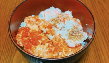 Kaisendon(salmon,ikura,kani)