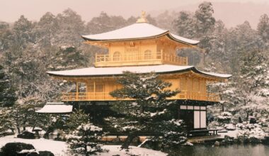 Kinkakuji in the Snow