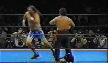 Jake Roberts shows Hashimoto that he's a snake