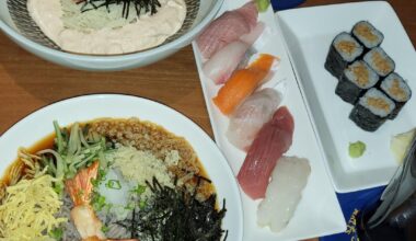 I had Immunity Soba, Mentaiko Ramen, Sakana Nigiri, Natto Roll, Gold Beer and Black Beer