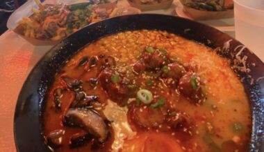 Ramen and sushi V-day date 😋💘