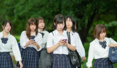 The Japan Times - Opinion - It’s Time For Japan To Ban Smartphones In Schools