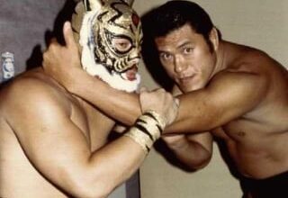 Heavyweight and Junior-Heavyweight “Ace” figures together