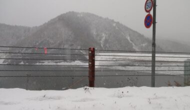Akanko Ainu Village and winter drive back to Kitami. My photos