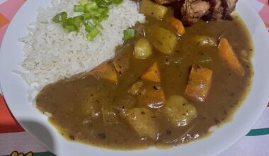 I made Japanese curry with homemade karaage, looks good?