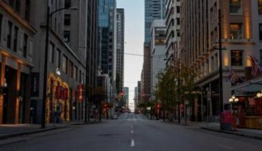 The calmest moment I’ve ever captured downtown.