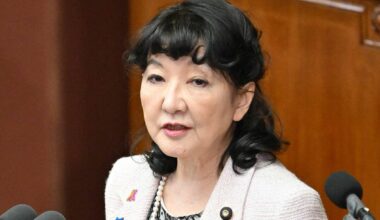 Finance Minister Satsuki Katayama's political funds were found to have been double-counted, totaling ¥2 million. Funds were used for "photocopier usage and system fees". In response to inquiries from Bunshun, her office stated it was "an administrative error" and that they "take it seriously."