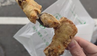 Horse mackerel skewers from Kamakura. Salted and delicious!