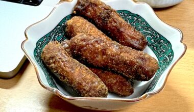 Do you know “Karintou”? It’s Japanese Sweets but looks like…