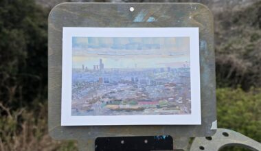Went to Hiraoka Park to paint a view of Osaka