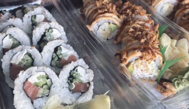 Sometimes grocery store sushi hits 🔥