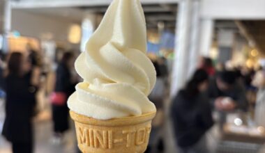 Soft serve for just 50 yen in Japan (IKEA)