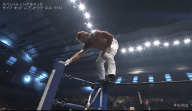 Andrade presses A to double jump!