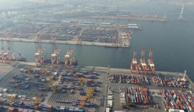 Japan logs 57.3 billion yen trade surplus in Feb., helped by a rise in chip exports to other Asian countries