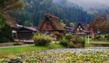 Shirakawa-go in the mist