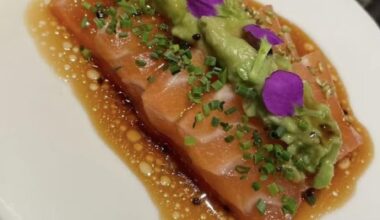 I'm a huge fan of salmon in all its forms!!