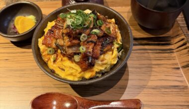Fluffy and creamy unagi don. フワトロうなぎ丼